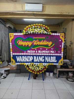 Papan Bunga di Bentak Sidoharjo